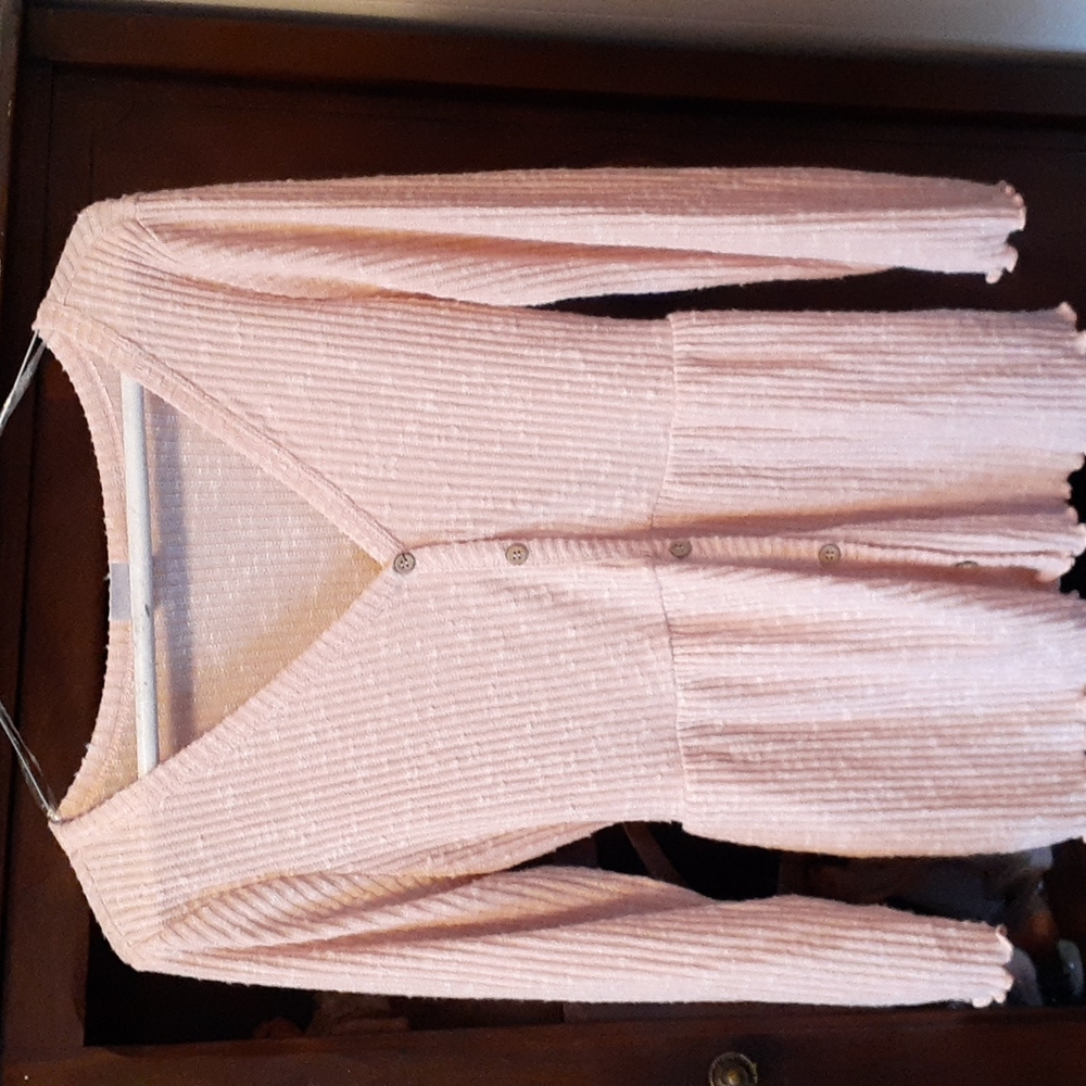 Pink NO BOUNDRIES 3/4 lenghth sleeved blouse sz M